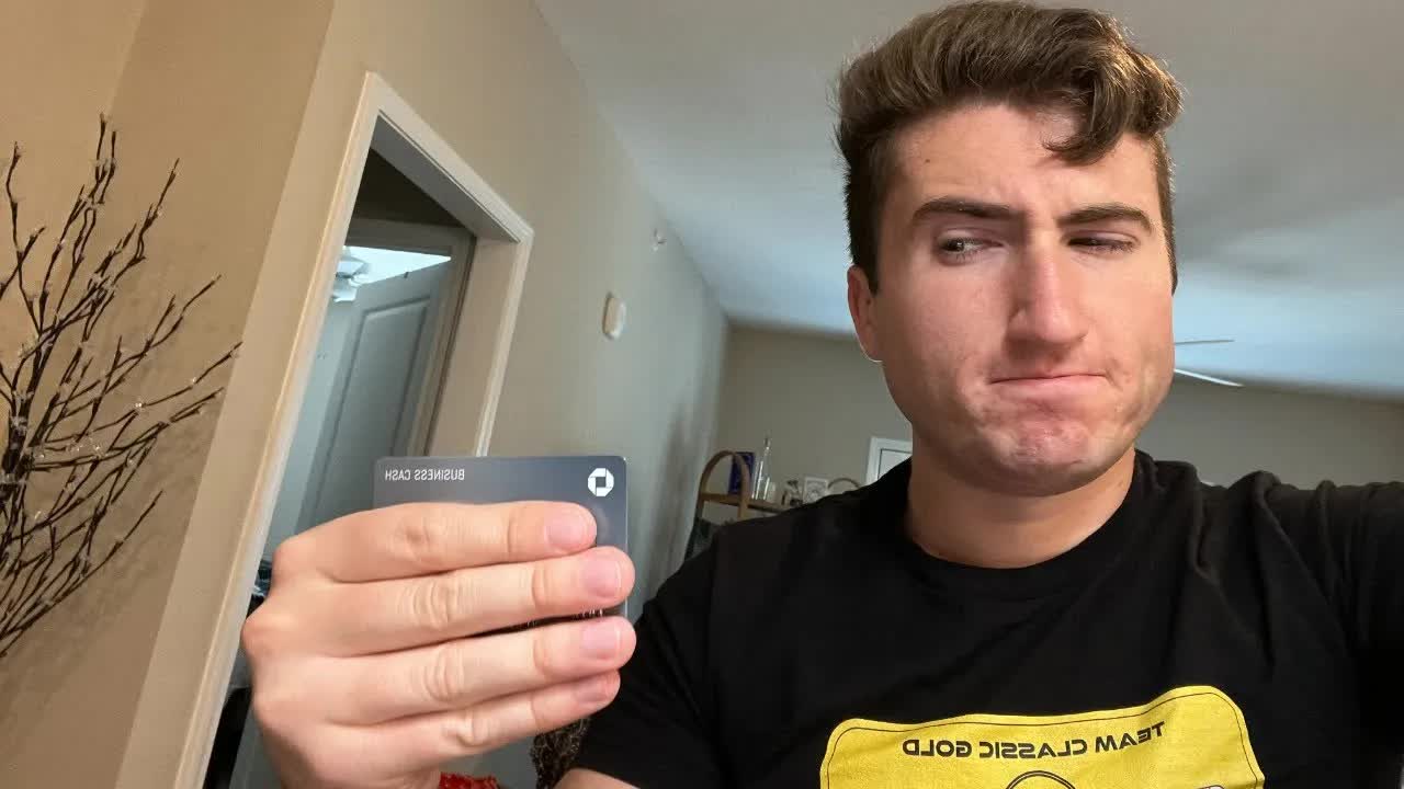 Video thumbnail for anthony venture: why i only use one credit card: maximizing rewards & simplifying finance