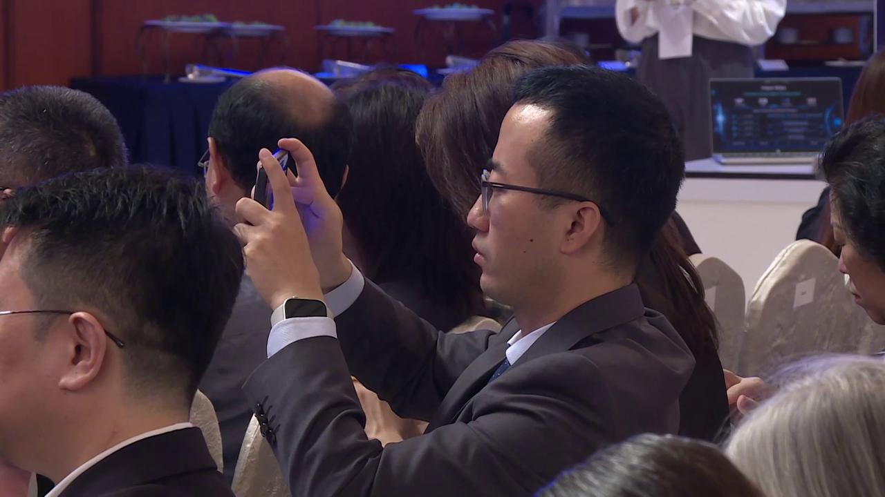 Video thumbnail for Malaysia: Smart industry exhibition enhances China business ties in Kuala Lumpur.