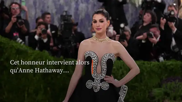 Video thumbnail for Anne Hathaway rejoint le plus prestigieux des clubs Disney.
