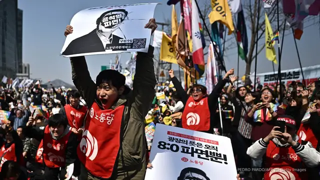 'Video thumbnail for South Korea to hold election to replace impeached president'