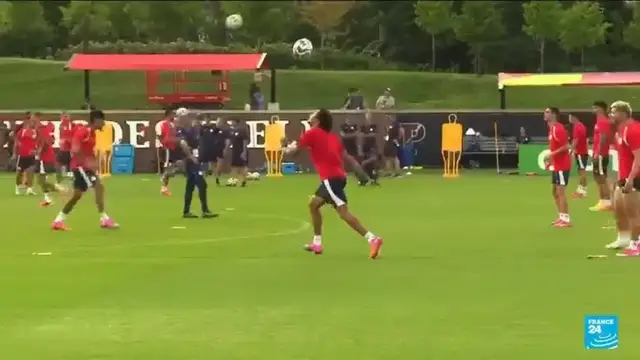 Video thumbnail for France to face Paraguay as World Cup last 16 gets under way