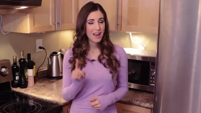 Video thumbnail for How to Clean Stainless Steel Appliances_ Easy Ideas for Cleaning Your Kitchen (Clean My Space)(720P_HD)