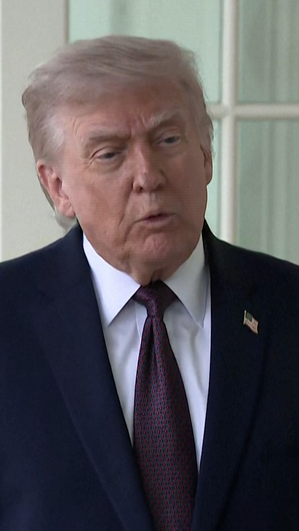 Video thumbnail for Trump says Iran wants ‘peace deal’ but insists on ‘no nukes’