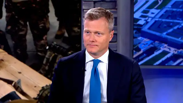 Video thumbnail for Analyst: voting against Iran war funding a tough sell for Congress
