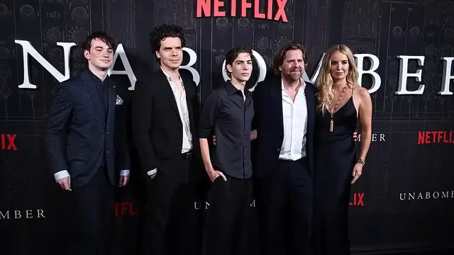 Video thumbnail for NY: 'Unibomber' Special Screening NYC - Arrivals 2.