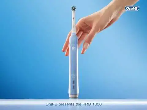 Video thumbnail for Oral-B Pro 1000 Electric Toothbrush Review