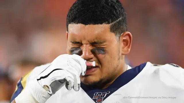 'Video thumbnail for ‘I considered retirement’: NFL just banned smelling salts during games, players are reacting'