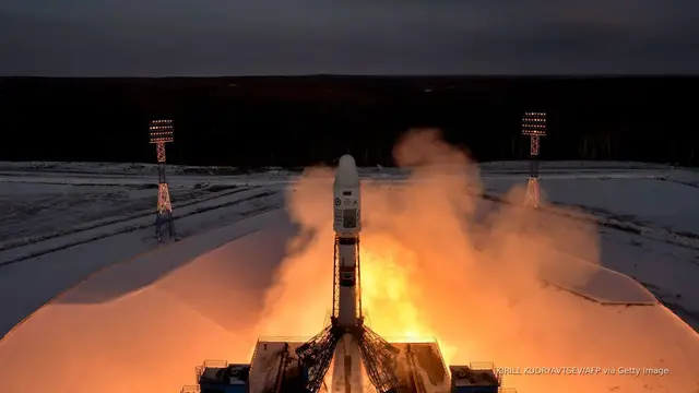 Video thumbnail for Trio of Russian military satellites release mystery object into space