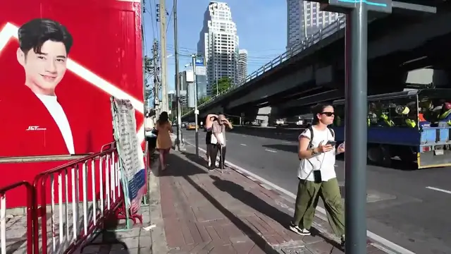 'Video thumbnail for Bangkok Walking Tour: Silom to Sukhumvit Road'