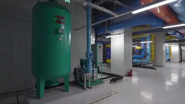 Video thumbnail for China: China seeking energy-efficient solutions to power AI computing infrastructure.