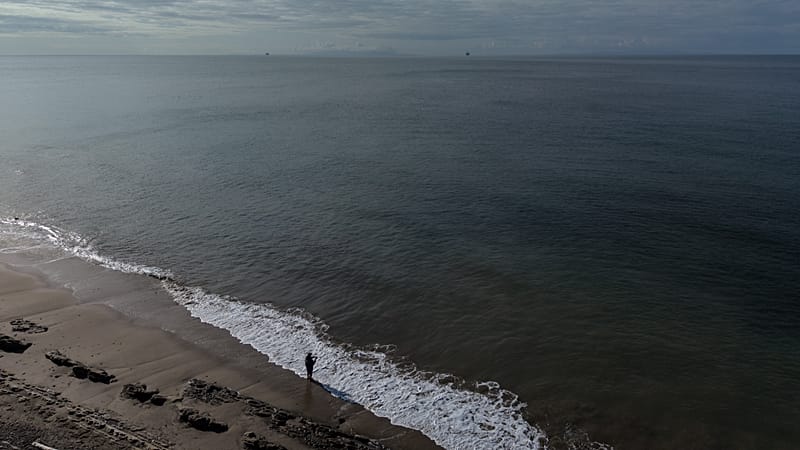 Video thumbnail for EU climate monitor says sea temperatures could reach record high in May