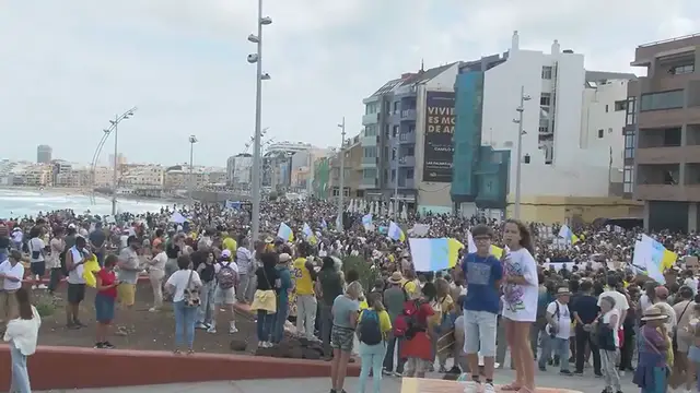 Video thumbnail for Demo in Las Palmas gegen den Tourismus