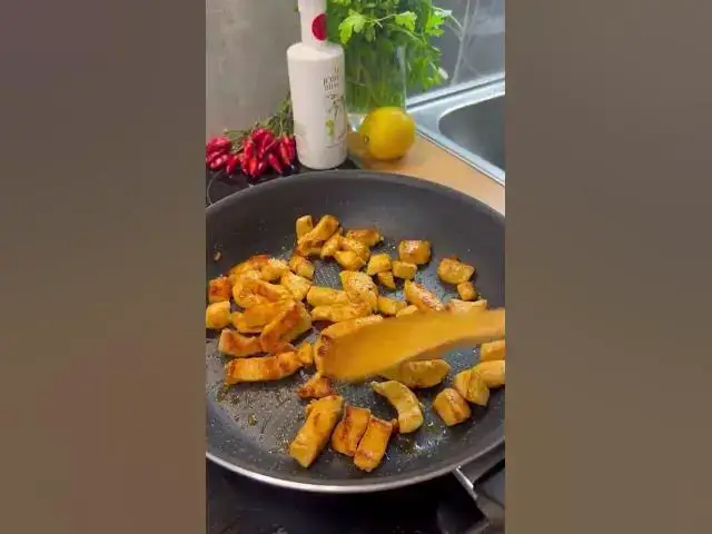 Video thumbnail for Easy  Healthy salad 🥗🥰😋🔥 -lecker, einfach & schnell 💨