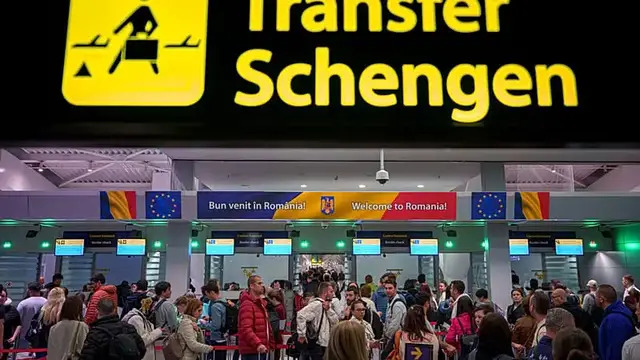 Video thumbnail for EU imposes visa restrictions on Somalis after readmission row with Mogadishu