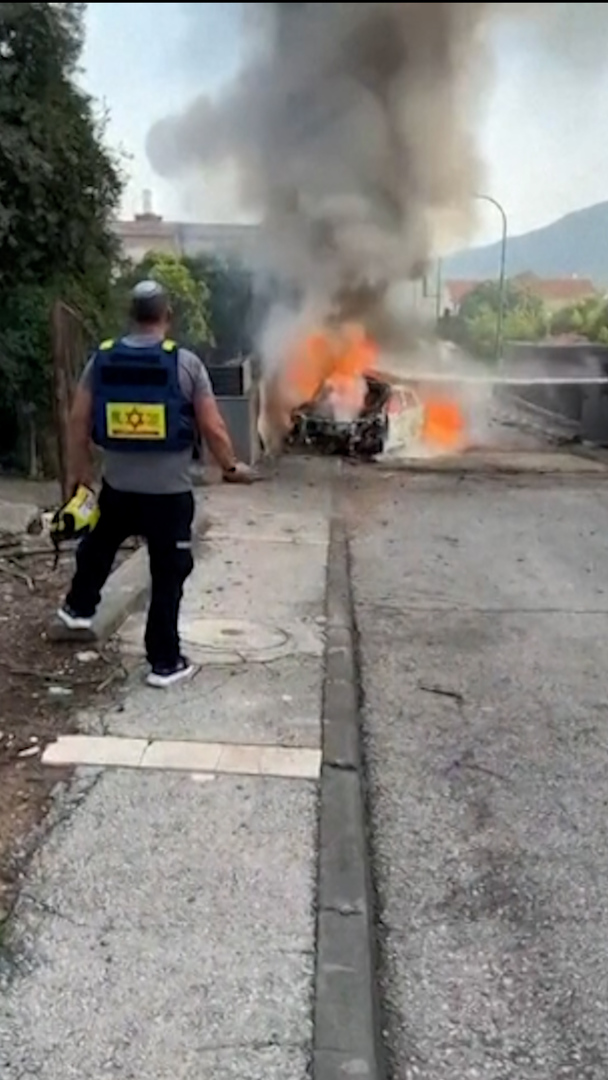 Video thumbnail for Hezbollah strikes north Israel ahead of Lebanon ceasefire announcement