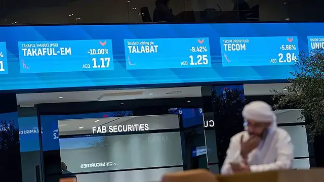 Video thumbnail for IMF: Global uncertainty weighing on MENA economies