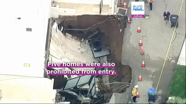 Video thumbnail for Nicolas Cage's Malibu mansion nearly swallowed by sinkhole