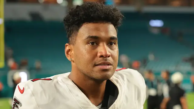 Video thumbnail for NFL Week 1 Shock: Falcons’ QB Dilemma and Tua’s Injury