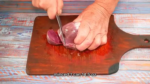 Video thumbnail for Simple Ground Beef Shells Skillet