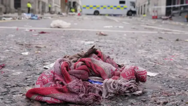 Video thumbnail for Twenty-seven hospitalised following Liverpool parade ramming incident