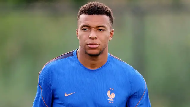 Video thumbnail for World Cup Match Previews: Germany vs. France Potential Classic