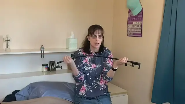 Video thumbnail for elitehood Aluminum Gooseneck Phone Holder for Bed Laying Down, Sturdy Flexible Arm - Bed iPhone Holder, 360°Swivel Tilt Rotation - Overhead Cell Phone Mount for Desk/Bed