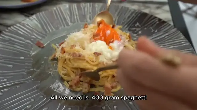 'Video thumbnail for Spaghetti carbonara '