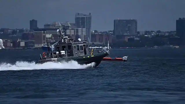 Video thumbnail for NY: Sail4th250 Tall Ships Parade 3.