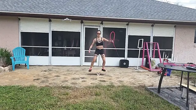 Video thumbnail for Most whip cracks whilst on a balance board in one minute - 196 by April Choi