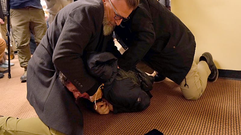 Video thumbnail for Man arrested after spraying unknown substance on Rep. Ilhan Omar