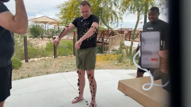 Video thumbnail for Most binder clips clipped on the body