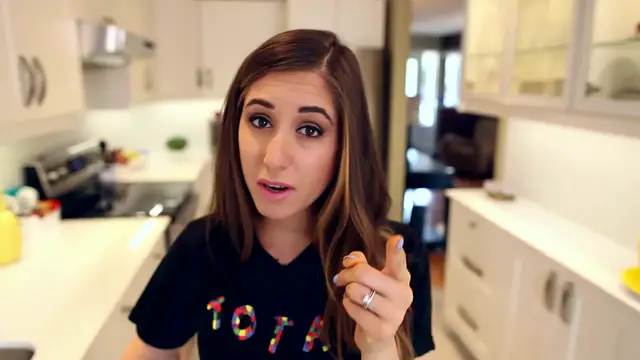 Video thumbnail for How to Clean Your Garbage Can - Indoor _ Outdoor (Clean My Space)(720P_HD)