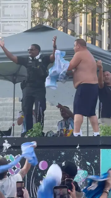 Video thumbnail for Police Officer Dancing with Argentina Fans at World Cup 2026