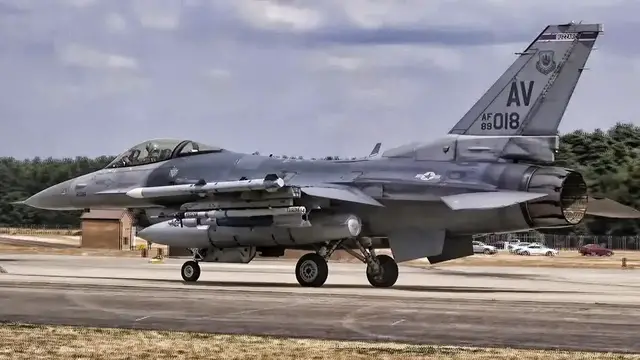 Video thumbnail for USAF At RAF Lakenheath (2018) • F-16 & F-15 Fighter Jets