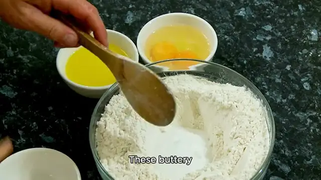 Video thumbnail for Kolacky Cookies recipe