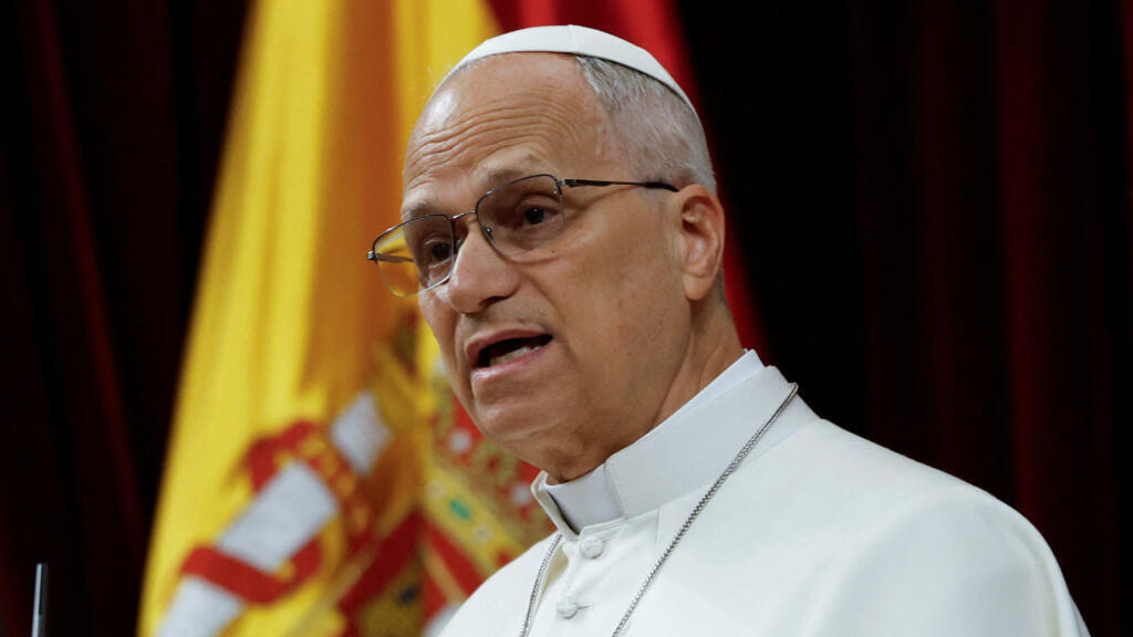 Video thumbnail for In Spain, Pope Leo focuses on opposition to war and help to migrants