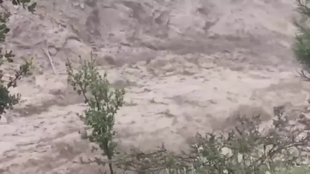 Video thumbnail for Afghanistan: Flash floods kill 20, leave over 100 missing in eastern Afghanistan.