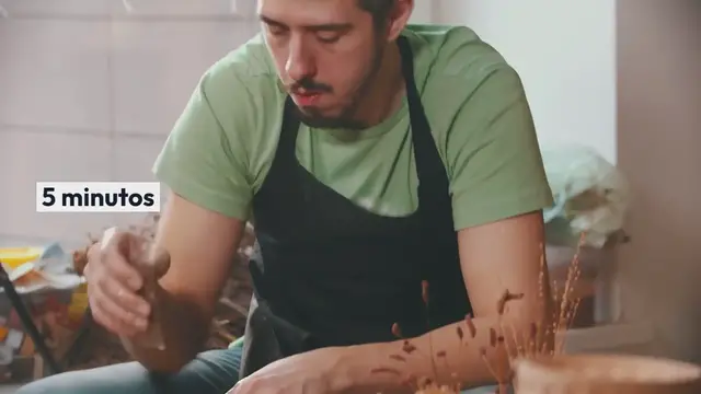 Video thumbnail for Cómo cocinar quinoa en el microondas y 3 recetas rápidas para usarla