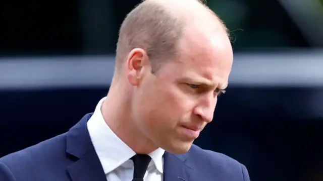 Video thumbnail for 8 Rules William & Kate Have Their Staff Follow