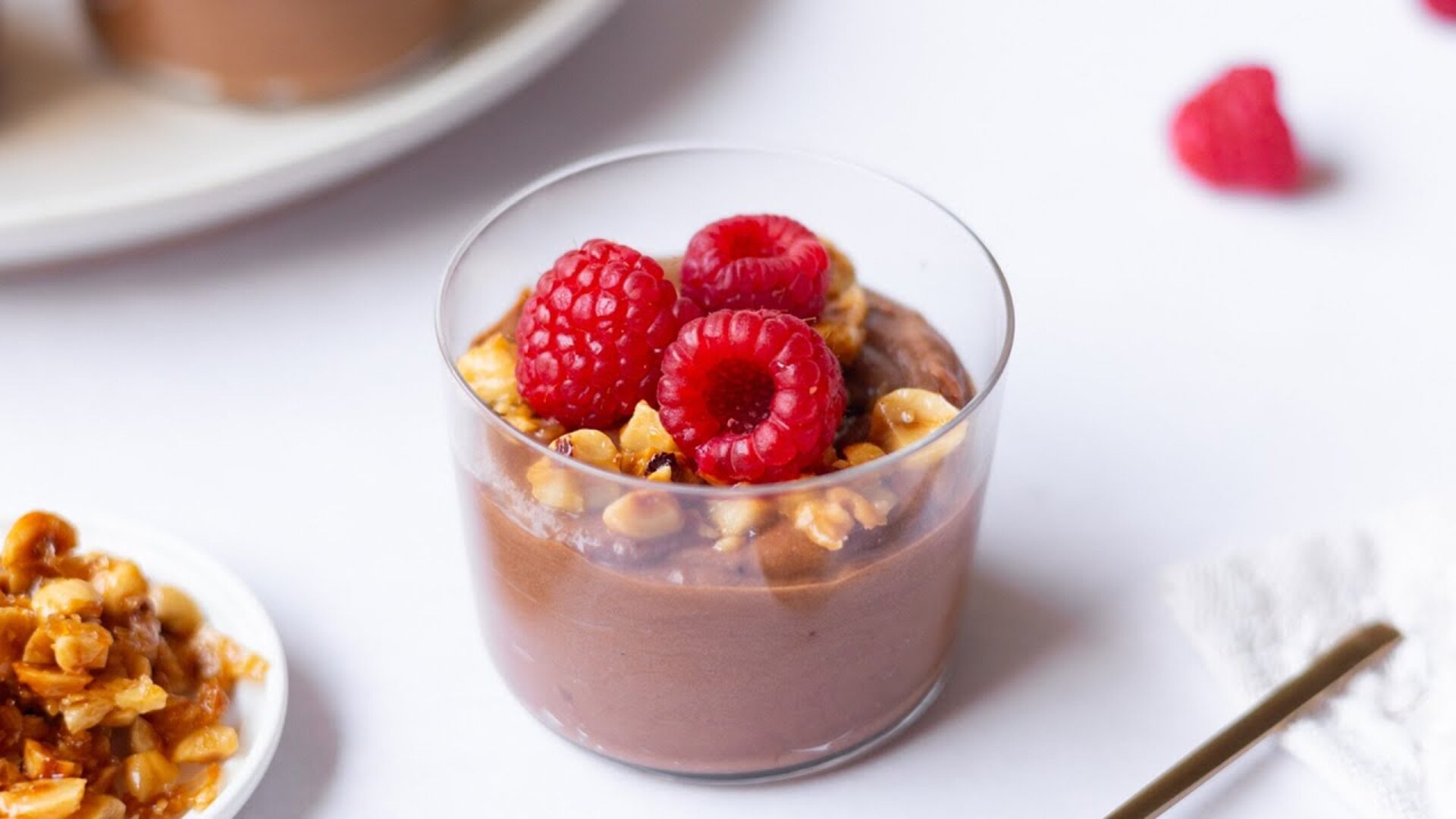 Video thumbnail for Valentine's Day Chocolate Raspberry Mousse Pots Recipe