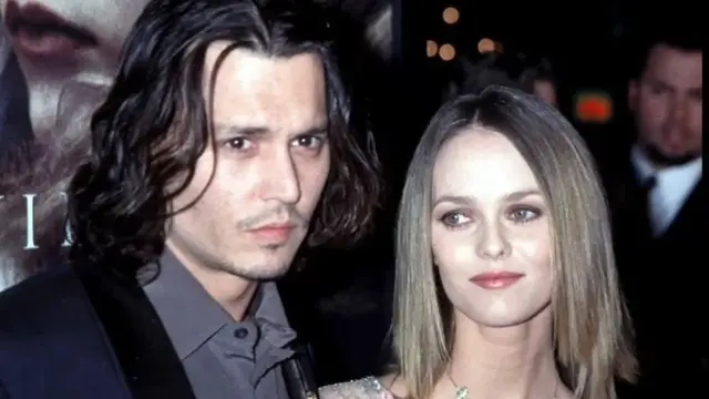 Video thumbnail for The Truth About Johnny Depp And Vanessa Paradis's Relationship