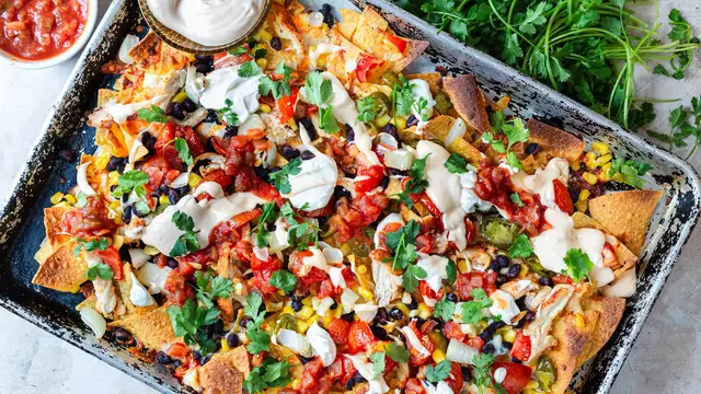 Video thumbnail for Truly Ultimate Chicken Nachos Recipe