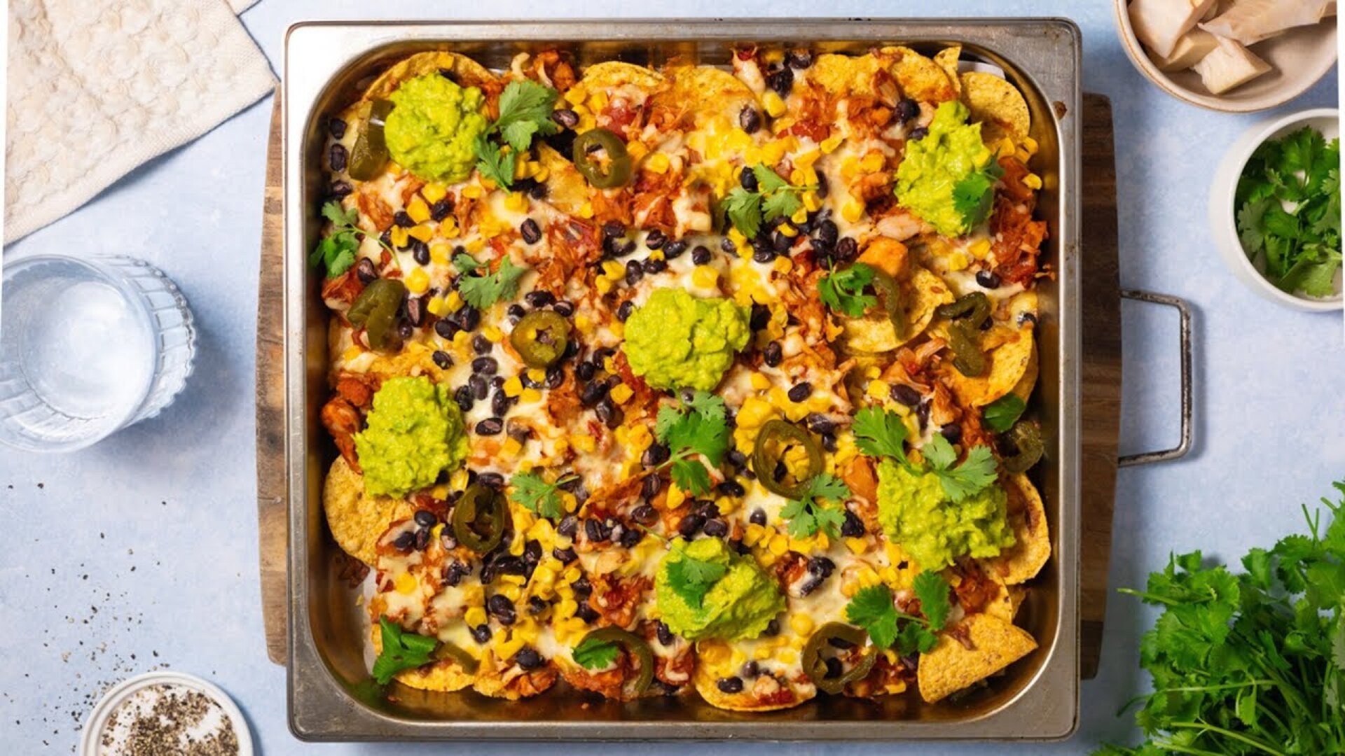 Video thumbnail for Plant-Based Chipotle Jackfruit Nachos Recipe