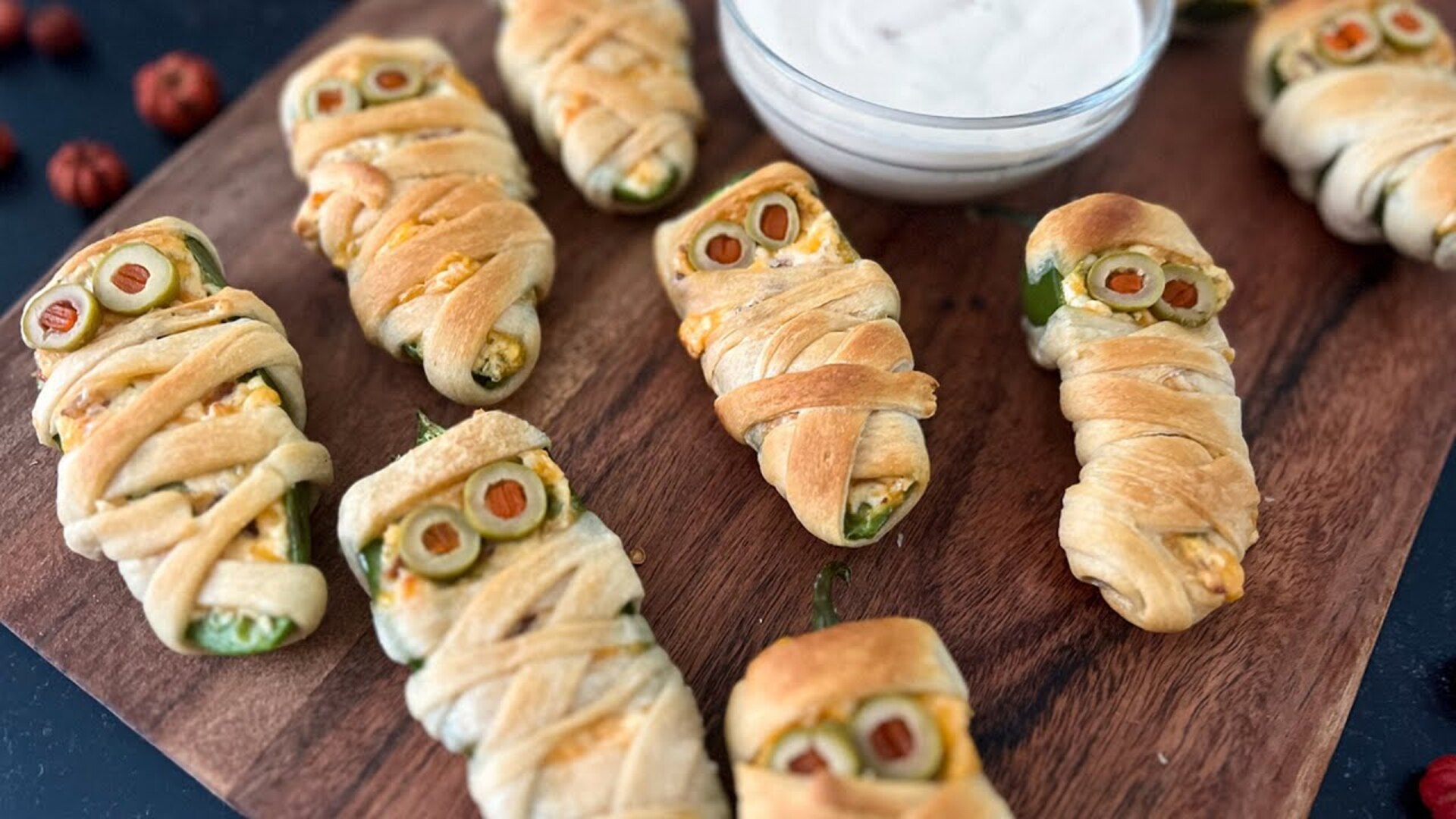 Video thumbnail for Mummy-Wrapped Jalapeno Poppers Recipe