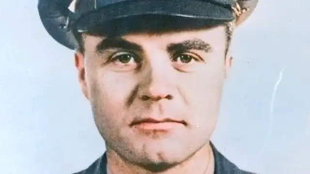 'Video thumbnail for How The Plane Crews Reacted To Bombing Hiroshima & Nagasaki'