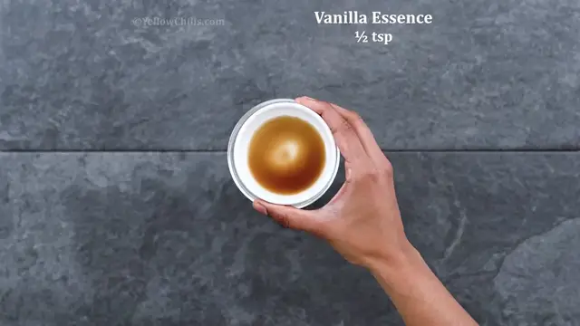 'Video thumbnail for Healthy Oatmeal Smoothie Recipe (720p 24fps)'