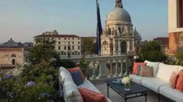 Video thumbnail for Best Hotels to Stay in Rome, Italy: Experience Elegance Amidst History and Romance