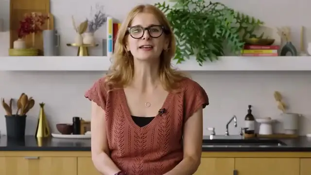 'Video thumbnail for Make a Giant Jam Bun With Melissa Clark ¦ NYT Cooking (720p 24fps)'