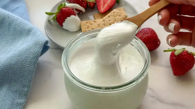Video thumbnail for Homemade Marshmallow Fluff Recipe