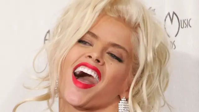 'Video thumbnail for The Untold Truth Of Anna Nicole Smith'